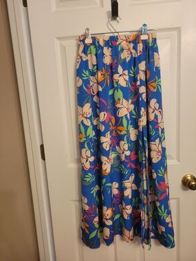 Floral A-Line Midi Skirt - Blue Floral